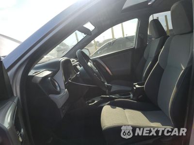 Zdjęcie 7 z 15 samochodu: 2015 TOYOTA RAV4 XLE VIN:JTMRFREVXFD133784 - miniatura