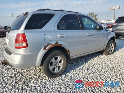 Trzecie zdjęcie samochodu z tyłu: 2004 KIA SORENTO LX VIN:KNDJC733445331845 - miniatura