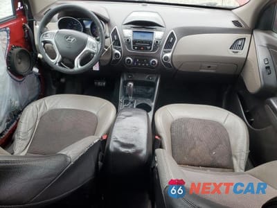 Zdjęcie 8 z 14 samochodu: 2012 HYUNDAI TUCSON GLS VIN:KM8JUCAC8CU529630 - miniatura