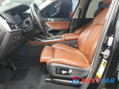 Zdjęcie 7 z 14 samochodu: 2020 BMW X7 XDRIVE40I VIN:5UXCW2C0XL9B94301 - miniatura