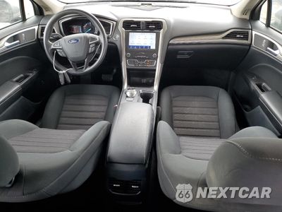Zdjęcie 8 z 12 samochodu: 2020 FORD FUSION SE VIN:3FA6P0LU3LR119062 - miniatura
