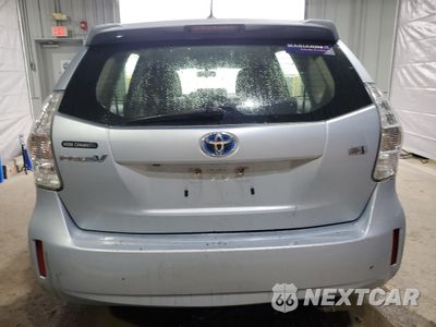 Zdjęcie 6 z 12 samochodu: 2012 TOYOTA PRIUS V VIN:JTDZN3EU6C3123455 - miniatura