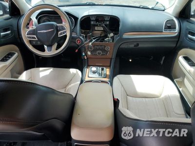 Zdjęcie 8 z 12 samochodu: 2018 CHRYSLER 300C VIN:2C3CCAPT3JH342862 - miniatura