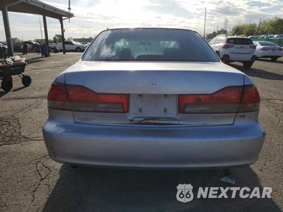 Zdjęcie 6 z 14 samochodu: 2001 HONDA ACCORD EX VIN:1HGCG16591A025476 - miniatura