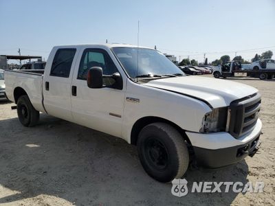 Czwarte zdjęcie samochodu z boku: 2004 FORD F250 SUPER DUTY VIN:1FTNW20P04EB51085 - miniatura