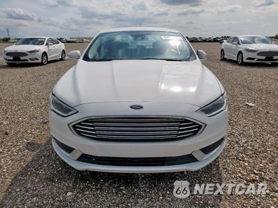 Piąte zdjęcie samochodu w środku: 2018 FORD FUSION SE HYBRID VIN:3FA6P0LU0JR118772 - miniatura