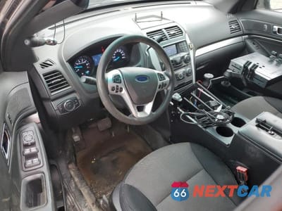 Zdjęcie 8 z 13 samochodu: 2015 FORD EXPLORER POLICE INTERCEPTOR VIN:1FM5K8AR4FGA88252 - miniatura