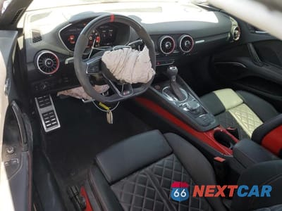 Zdjęcie 8 z 12 samochodu: 2021 AUDI TTS VIN:TRUA1AFV9M1005021 - miniatura