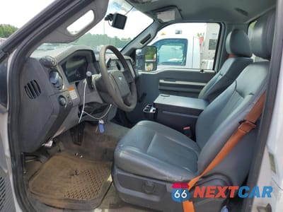 Zdjęcie 7 z 12 samochodu: 2015 FORD F450 SUPER DUTY VIN:1FDUF4GY1FEA90091 - miniatura