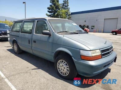 Czwarte zdjęcie samochodu z boku: 1994 DODGE GRAND CARAVAN SE VIN:1B4GH44RXRX199034 - miniatura