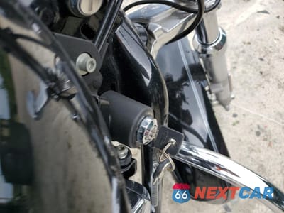 Zdjęcie 8 z 9 samochodu: 2014 HARLEY-DAVIDSON XL1200 T VIN:1HD1LL322EC429011 - miniatura