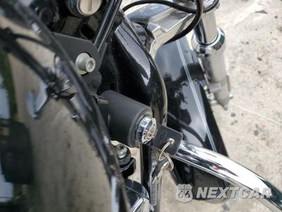 Zdjęcie 8 z 9 samochodu: 2014 HARLEY-DAVIDSON XL1200 T VIN:1HD1LL322EC429011 - miniatura