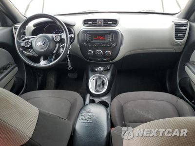 Zdjęcie 8 z 15 samochodu: 2016 KIA SOUL VIN:KNDJN2A28G7301313 - miniatura