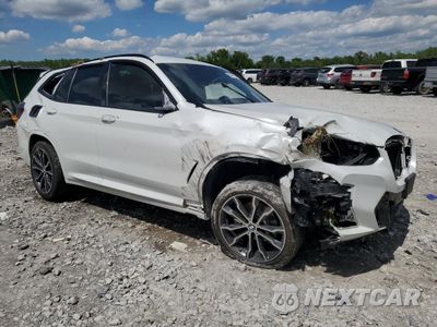 Czwarte zdjęcie samochodu z boku: 2022 BMW X3 XDRIVE30I VIN:5UX53DP06N9K07049 - miniatura