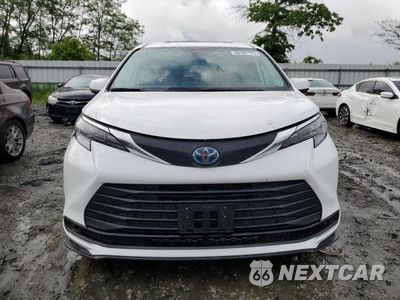 Piąte zdjęcie samochodu w środku: 2025 TOYOTA SIENNA LE VIN:5TDBSKFC7SS154429 - miniatura