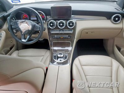 Zdjęcie 8 z 15 samochodu: 2018 MERCEDES-BENZ GLC 300 VIN:WDC0G4JB7JV017850 - miniatura