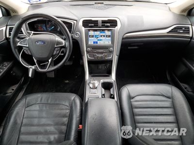 Zdjęcie 8 z 13 samochodu: 2018 FORD FUSION SE HYBRID VIN:3FA6P0LU2JR129806 - miniatura