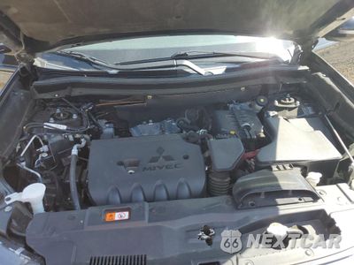Zdjęcie 12 z 15 samochodu: 2020 MITSUBISHI OUTLANDER SE VIN:JA4AD3A37LZ024101 - miniatura