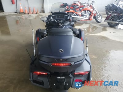 Zdjęcie 6 z 10 samochodu: 2022 CAN-AM SPYDER ROADSTER RT VIN:2BXNBDD25NV006612 - miniatura
