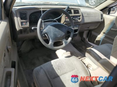 Zdjęcie 8 z 15 samochodu: 1998 NISSAN FRONTIER KING CAB XE VIN:1N6DD26S8WC373558 - miniatura