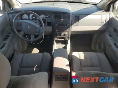 Zdjęcie 8 z 13 samochodu: 2006 DODGE DURANGO SXT VIN:1D4HB38N96F158683 - miniatura