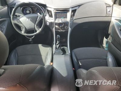 Zdjęcie 8 z 14 samochodu: 2011 HYUNDAI SONATA SE VIN:5NPEC4AB4BH176379 - miniatura