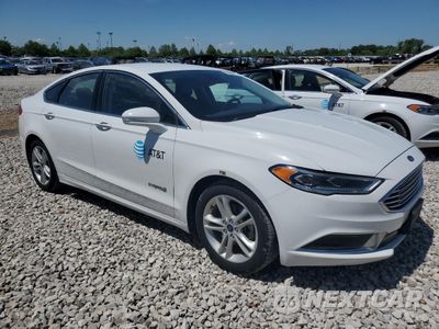 Czwarte zdjęcie samochodu z boku: 2018 FORD FUSION SE HYBRID VIN:3FA6P0LU9JR118611 - miniatura