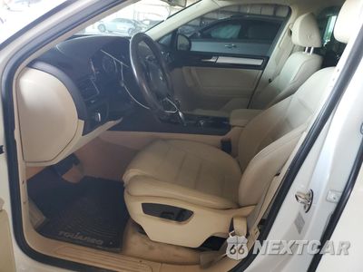 Zdjęcie 7 z 13 samochodu: 2012 VOLKSWAGEN TOUAREG V6 VIN:WVGEF9BP5CD009322 - miniatura