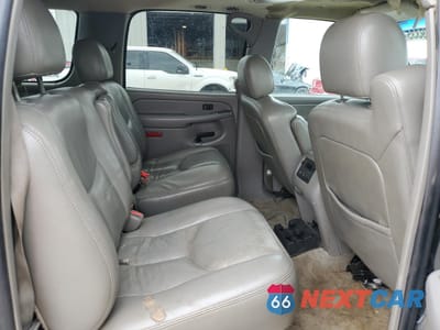 Zdjęcie 11 z 15 samochodu: 2005 CHEVROLET SUBURBAN K1500 VIN:3GNFK16Z25G251161 - miniatura