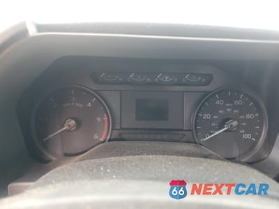 Zdjęcie 9 z 12 samochodu: 2022 FORD F550 SUPER DUTY VIN:1FDUF5GN0NDA14569 - miniatura