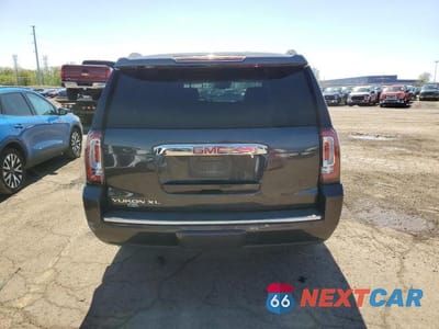 Zdjęcie 6 z 13 samochodu: 2017 GMC YUKON XL DENALI VIN:1GKS2HKJXHR118866 - miniatura