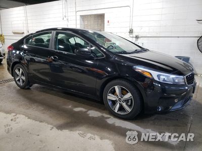 Czwarte zdjęcie samochodu z boku: 2018 KIA FORTE LX VIN:3KPFL4A79JE172007 - miniatura