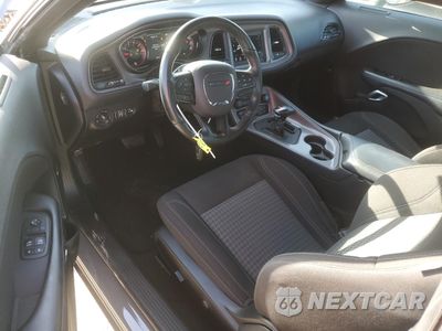 Zdjęcie 8 z 12 samochodu: 2023 DODGE CHALLENGER SXT VIN:2C3CDZAG0PH602912 - miniatura