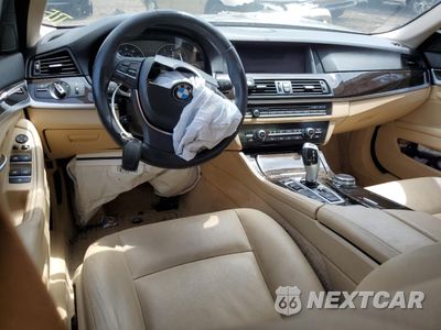 Zdjęcie 8 z 14 samochodu: 2015 BMW 528 XI VIN:WBA5A7C51FD626643 - miniatura