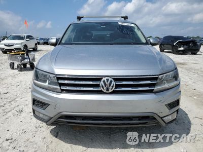 Piąte zdjęcie samochodu w środku: 2020 VOLKSWAGEN TIGUAN SE VIN:3VV3B7AX9LM039944 - miniatura