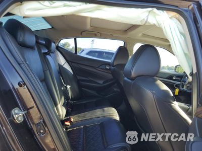Zdjęcie 10 z 15 samochodu: 2016 NISSAN MAXIMA 3.5S VIN:1N4AA6AP1GC401586 - miniatura