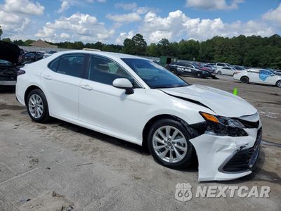 Czwarte zdjęcie samochodu z boku: 2023 TOYOTA CAMRY LE VIN:4T1C11BK6PU101881 - miniatura