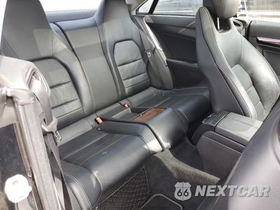 Zdjęcie 10 z 12 samochodu: 2011 MERCEDES-BENZ E 550 VIN:WDDKJ7CB1BF122707 - miniatura