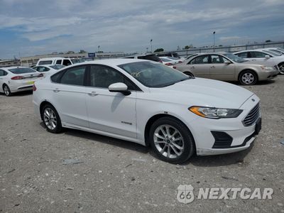 Czwarte zdjęcie samochodu z boku: 2019 FORD FUSION SE VIN:3FA6P0LU1KR124839 - miniatura