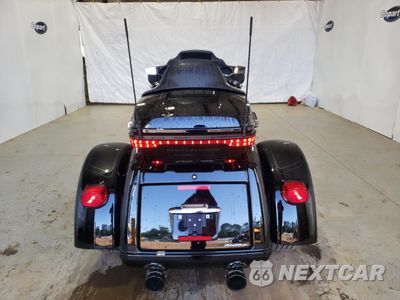 Czwarte zdjęcie samochodu z boku: 2023 HARLEY-DAVIDSON FLHTCUTG VIN:1HD1MAF18PB856058 - miniatura