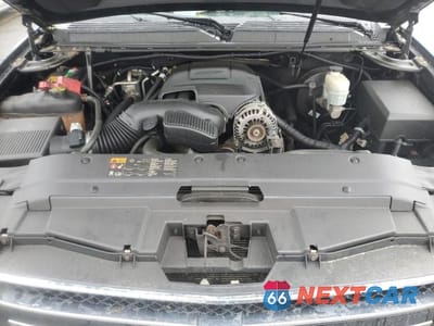 Zdjęcie 12 z 13 samochodu: 2013 CHEVROLET SUBURBAN K1500 LT VIN:1GNSKJE71DR234560 - miniatura
