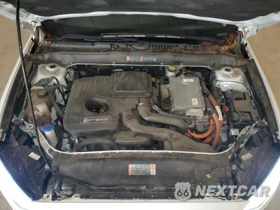 Zdjęcie 11 z 12 samochodu: 2018 FORD FUSION SE HYBRID VIN:3FA6P0LU1JR129943 - miniatura