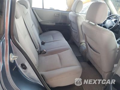 Zdjęcie 11 z 13 samochodu: 2004 TOYOTA HIGHLANDER VIN:JTEGD21A140104374 - miniatura