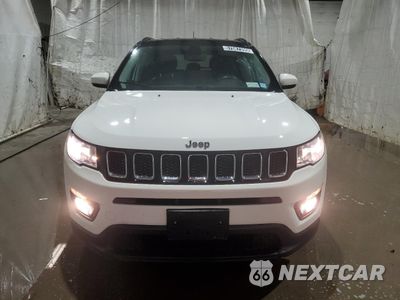 Piąte zdjęcie samochodu w środku: 2020 JEEP COMPASS LATITUDE VIN:3C4NJDBB3LT244287 - miniatura