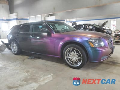 Czwarte zdjęcie samochodu z boku: 2005 DODGE MAGNUM SE VIN:2D4FV48T25H161344 - miniatura