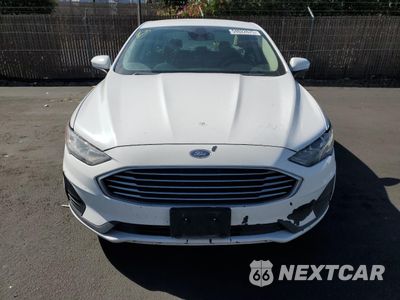 Piąte zdjęcie samochodu w środku: 2019 FORD FUSION SE VIN:3FA6P0LU3KR124860 - miniatura
