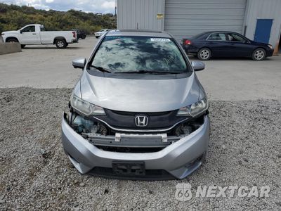 Piąte zdjęcie samochodu w środku: 2017 HONDA FIT EX VIN:JHMGK5H70HS007519 - miniatura