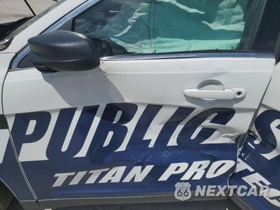 Zdjęcie 7 z 12 samochodu: 2017 FORD TAURUS POLICE INTERCEPTOR VIN:1FAHP2L82HG100122 - miniatura