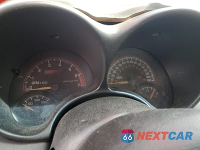 Zdjęcie 9 z 12 samochodu: 2001 PONTIAC GRAND AM GT1 VIN:1G2NV12E51C276944 - miniatura