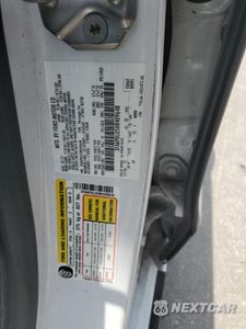 Zdjęcie 12 z 12 samochodu: 2017 FORD FUSION SE HYBRID VIN:3FA6P0LU5HR409648 - miniatura